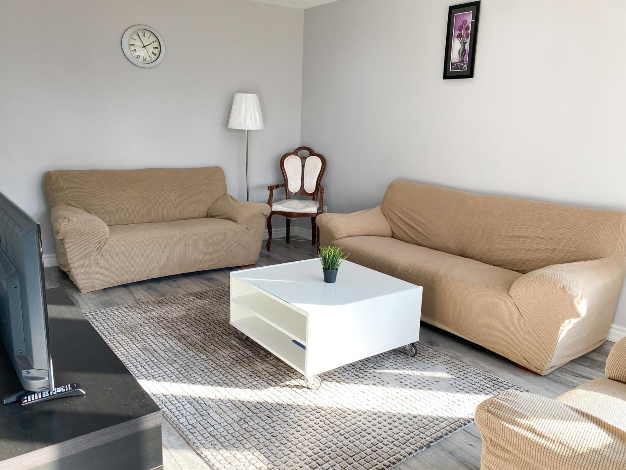 Spacious Mbr Near Kennedy Subway & Go Toronto Exterior foto