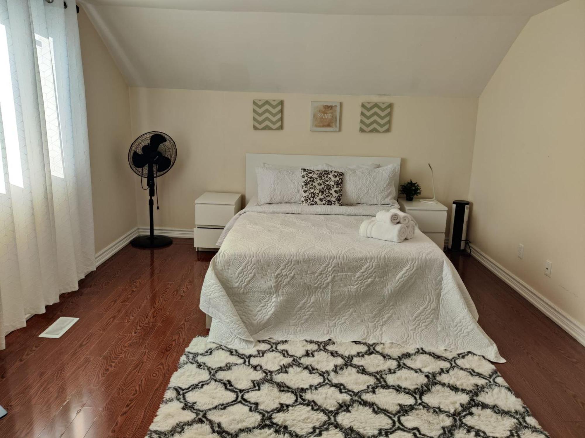 Spacious Mbr Near Kennedy Subway & Go Toronto Exterior foto